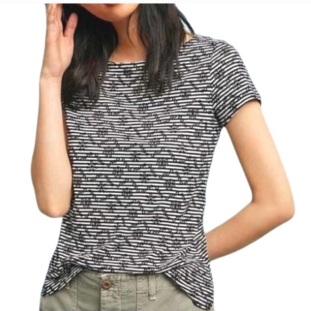 Anthropologie Postmark Bennett Tee Size Small